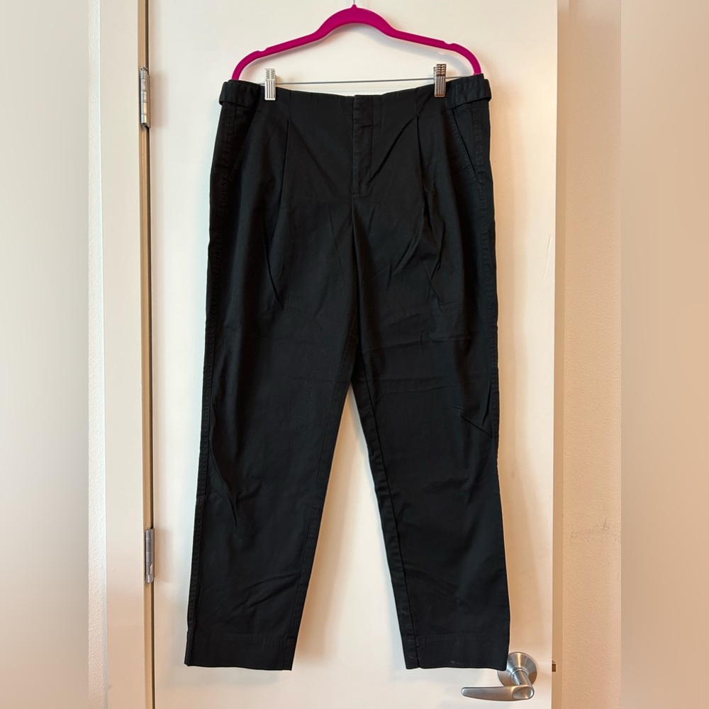 NWOT Vince black trousers